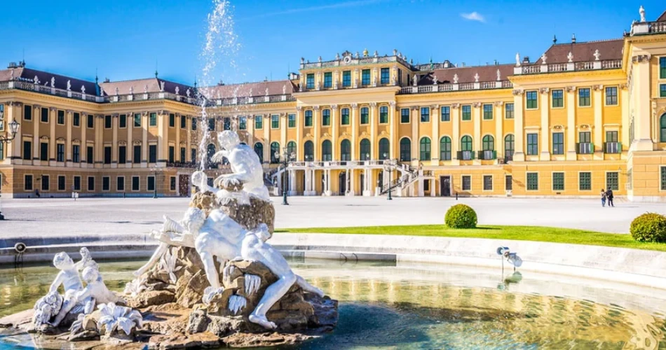 Top 10 Must-See Attractions in Vienna, Austria