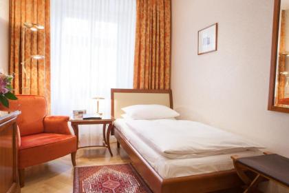 Hotel Kaiserin Elisabeth - image 10