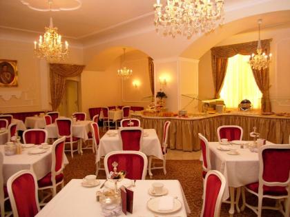 Hotel Kaiserin Elisabeth - image 20
