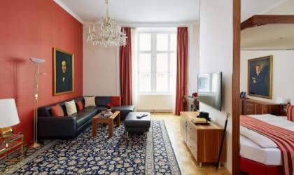 Derag Livinghotel An der Oper - image 12