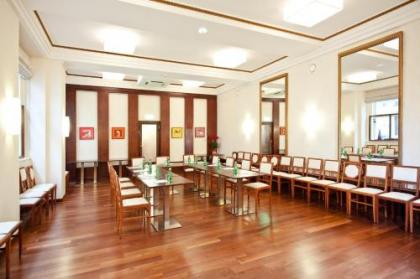 Graben Hotel - image 14