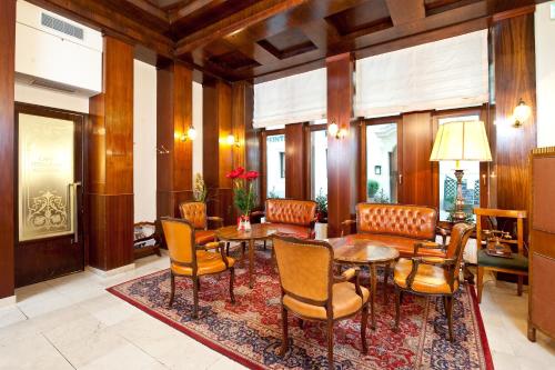 Graben Hotel - image 5