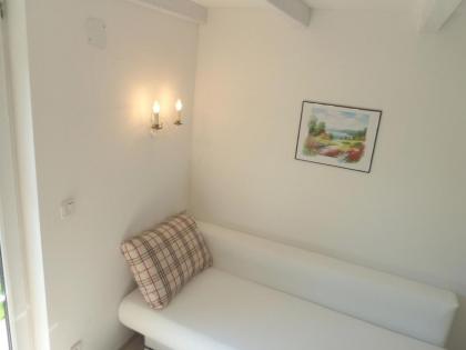 Vienna Cottage - image 13