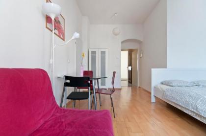 Premium Apartments Klimschgasse - image 25