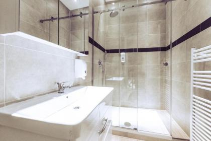 Aurellia Apartments - image 25