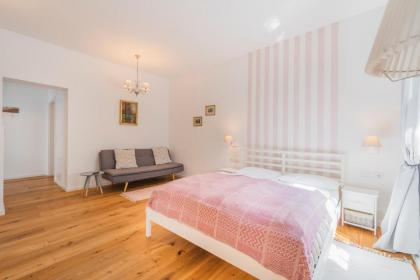 La Perla Vintage-Apartments - image 23