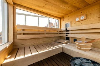 Skyflats Vienna Ring View - image 15