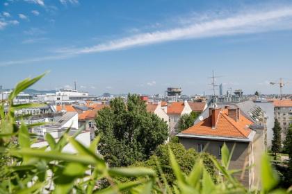 Skyflats Vienna Ring View - image 9