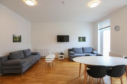 4 Beds and More Vienna Apartments - image 14