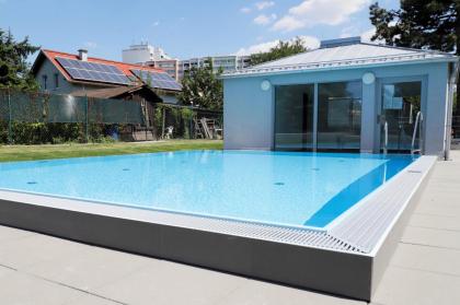 Dream Getaway Apartment with Jacuzzi and Pool - image 26