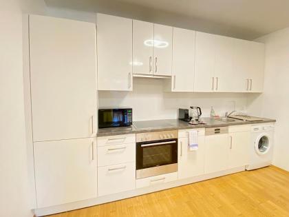 Pelikan Apartments - image 23