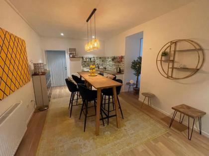 Der Salon Hostel - image 19