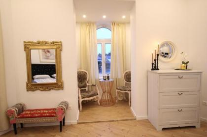 Luxury Apartment LV - image 27