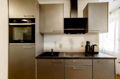 Top apartment* Panoramic view* Sensible balcony* - image 22